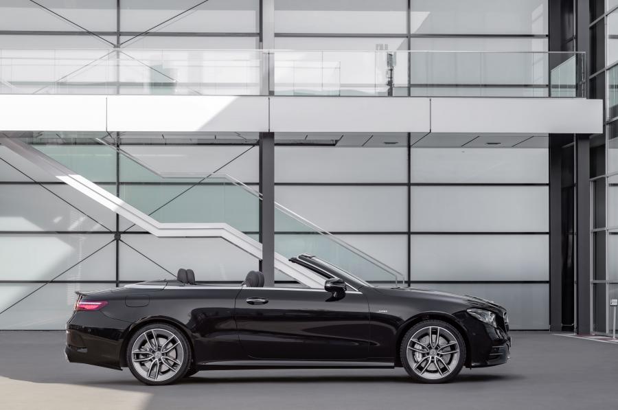  Mercedes-AMG E53 4Matic+ Cabriolet (A238) 2018 года  (WW) (фото 8 из 18)